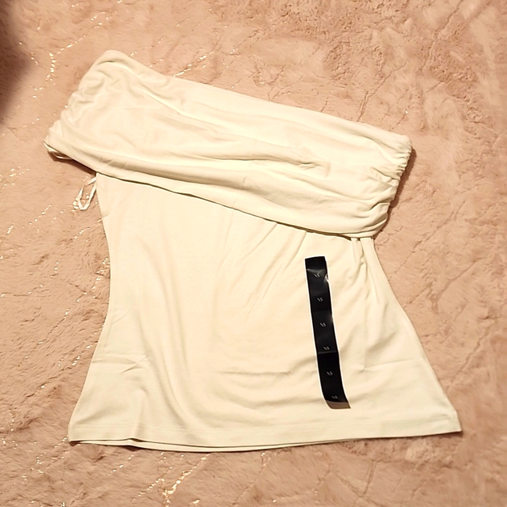 Banana Republic cross a body shirt. Size extra small.